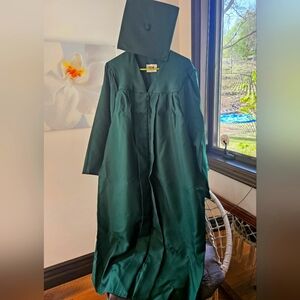 Cal Poly graduation cap and gown